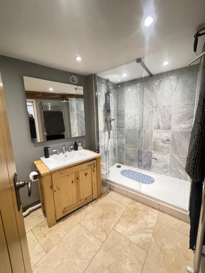 Luxury Country Cottage With A View Enstone Exteriör bild