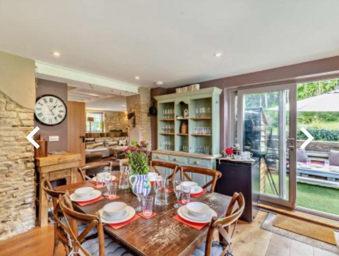 Luxury Country Cottage With A View Enstone Exteriör bild