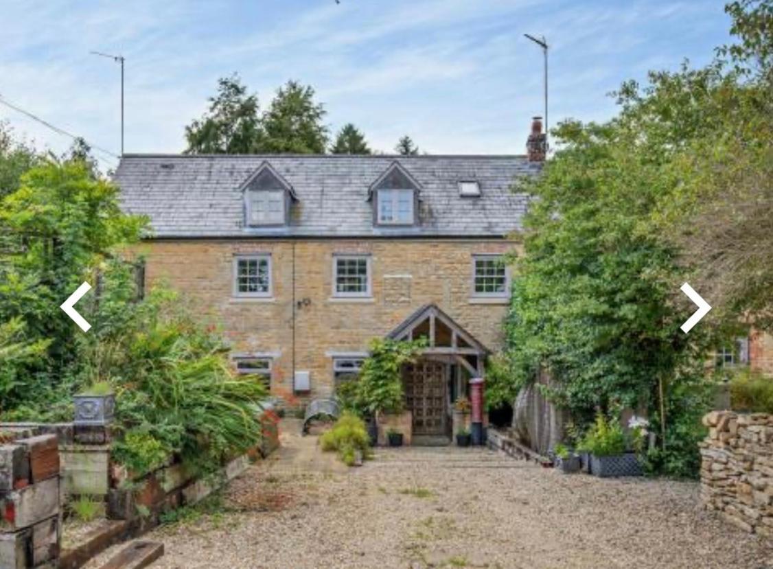 Luxury Country Cottage With A View Enstone Exteriör bild